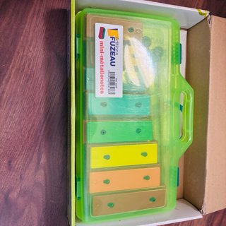 Xilófono infantil con maletín