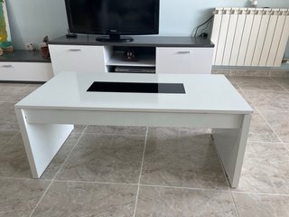 Comedor completo: muebles, mesa y sofá