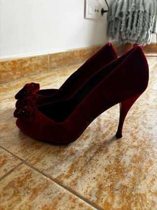 Zapatos Stuart Weitzman Rojo Talla 37