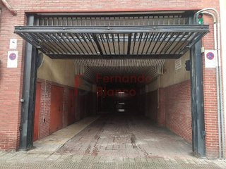 Garaje en venta en San Pedro de Deusto-La Ribera en Bilbao