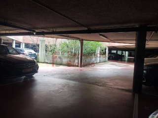 Garaje en venta en San Pedro de Deusto-La Ribera en Bilbao