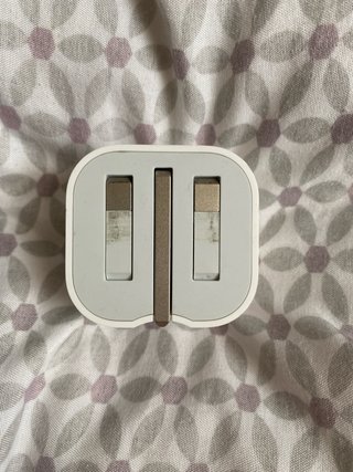 Cargador Apple Original 18W (tipo G)