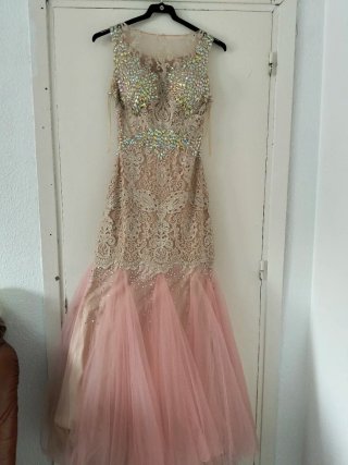 Vestido de fiesta dorado