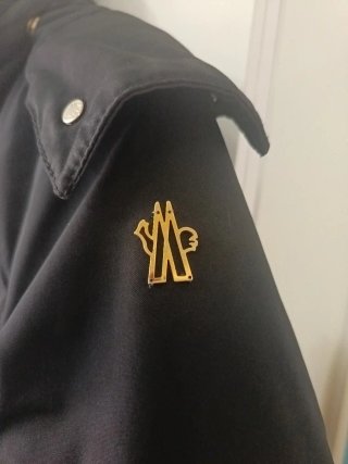 Piumino Moncler donna nero