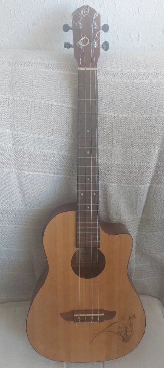 Ukelele Ortega Barítono