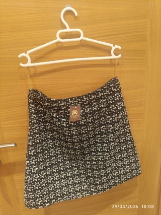 Traje de chaqueta y falda tweed perlas
