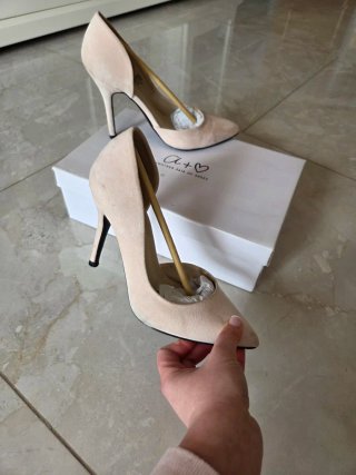 Tacones beige Another Pair of Shoes T37