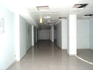 Local comercial en alquiler en Bufalà en Badalona
