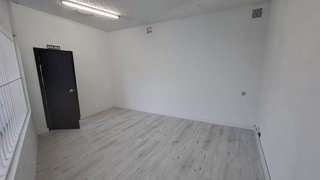 Local comercial en alquiler en Carballo