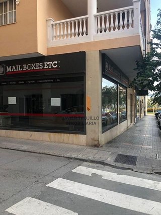 Local comercial en alquiler en Camino Viejo de Málaga en Vélez-Málaga