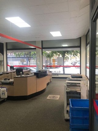 Local comercial en alquiler en Camino Viejo de Málaga en Vélez-Málaga