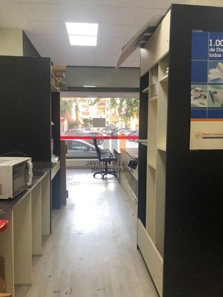 Local comercial en alquiler en Camino Viejo de Málaga en Vélez-Málaga