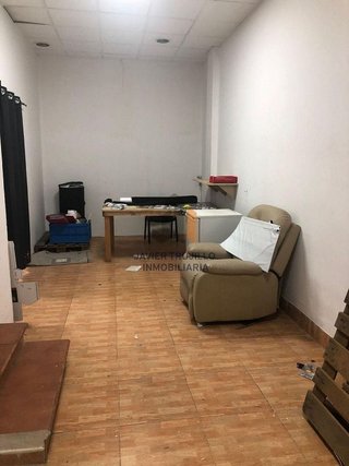 Local comercial en alquiler en Camino Viejo de Málaga en Vélez-Málaga