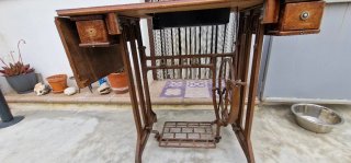 Máquina de coser antigua ALFA