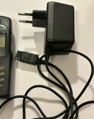 Teléfono Móvil Siemens MoviStar con Cargador