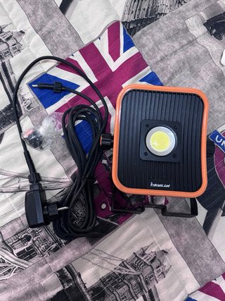 Proyector LED E-Bright con USB