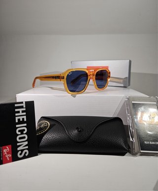 Occhiali Ray Ban Corrigan Giallo Trasparente