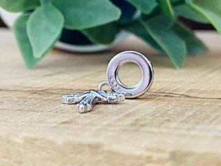 Charm Cruz Infinito - Plata
