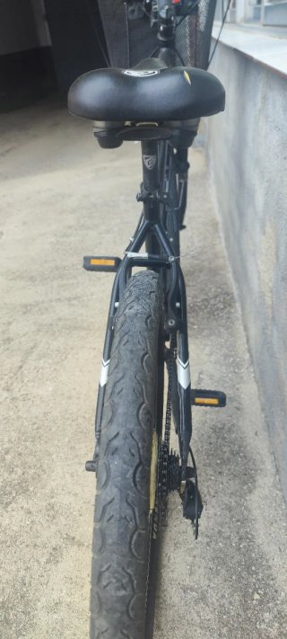 Bicicleta Urbana Negra Cesta Berg Crosstown 3.0