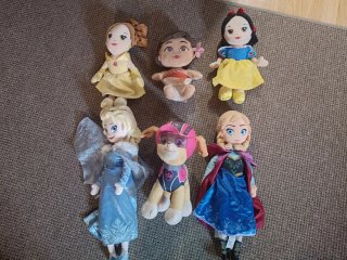 Lote, bebe llorones, belies, Disney, barbie, bebes