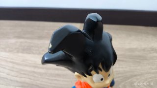 Figura Goku Niño