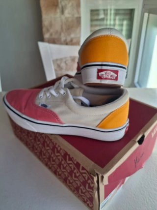 Zapatillas Vans Beige y Rosa