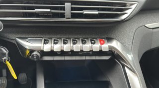 Peugeot 3008 PureTech 130 S&S Allure 96 kW (130 CV)