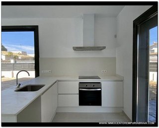 Casa adosada en venta en Empuriabrava en Castelló d´Empúries