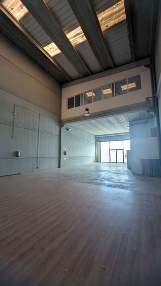 Local comercial en alquiler en Vinyets - Molí Vell en Sant Boi de Llobregat