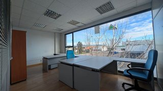 Local comercial en alquiler en Vinyets - Molí Vell en Sant Boi de Llobregat