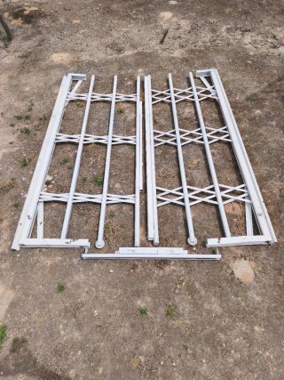 Reja exterior extensible