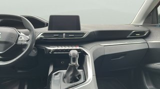 Peugeot 3008 PureTech 130 S&S Allure 96 kW (130 CV)