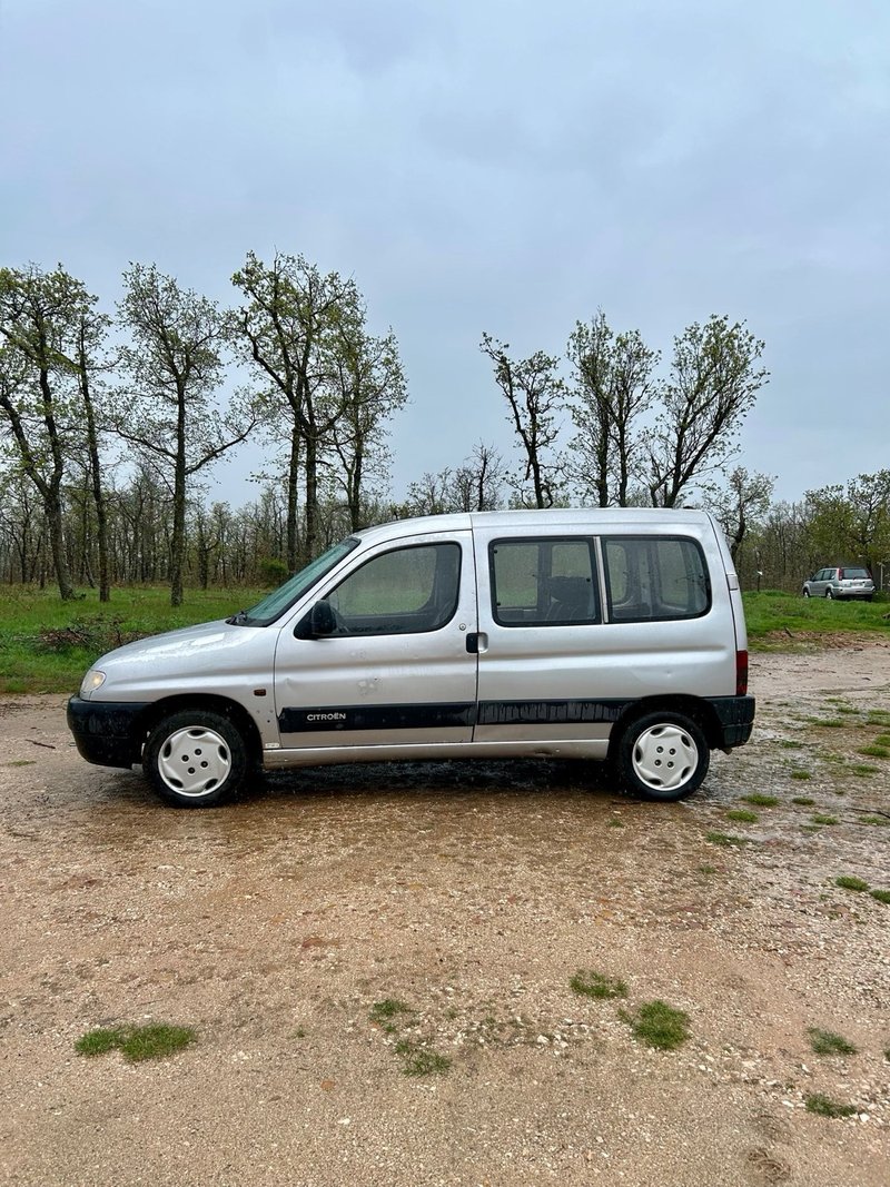 Citroen Berlingo 2002 - foto 1