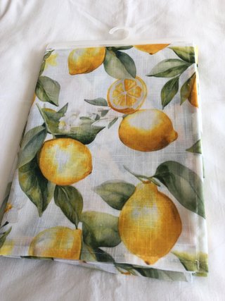 Tovaglia estiva con limoni freschi - 140x180 cm