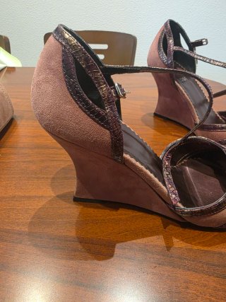 Zapatos Lodi Marrones y Dorados