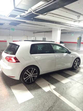 VENDO o CAMBIO  Volkswagen golf GTD  2013