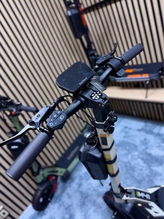 Patinete Eléctrico M41 Armored One | modelo 2026