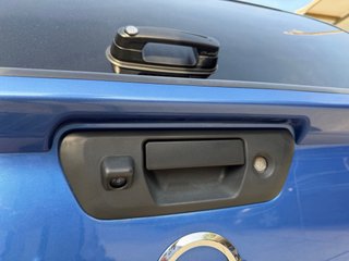 Nissan NP300 Navara Blackline hardtop  2020