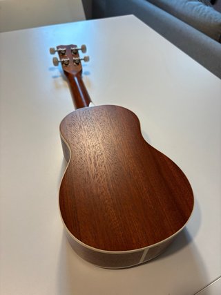 Ukelele Soprano Cordoba 15SM - como nuevo