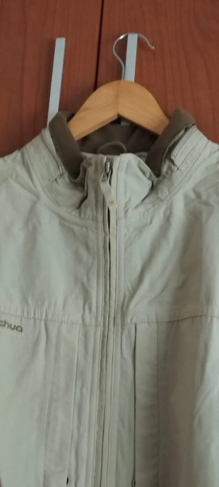 Anorak Quechua XL Nuevo