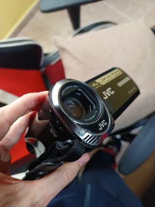 Cámara JVC EVERIO GZ-MS215BE Plata