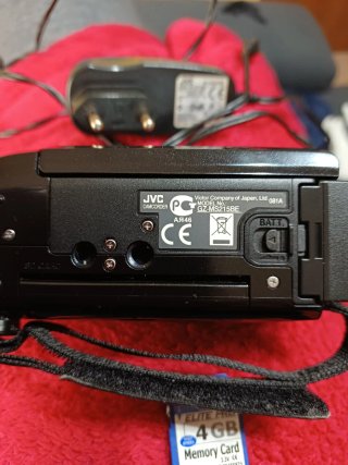 Cámara JVC EVERIO GZ-MS215BE Plata