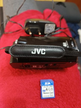 Cámara JVC EVERIO GZ-MS215BE Plata