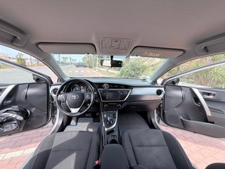 Toyota Auris 2014