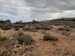 Terreno en venta en El Médano en Granadilla de Abona