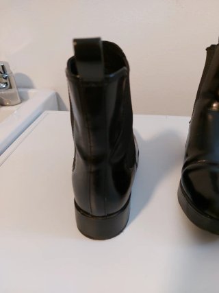 Stivaletti donna neri lucidi in pelle