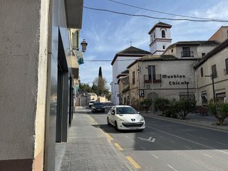 Garaje en venta en Zubia (La)