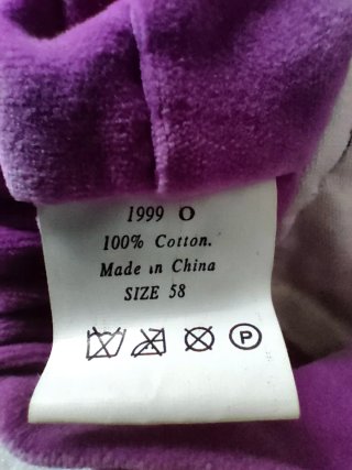 Gorro Estrella Morado y Blanco