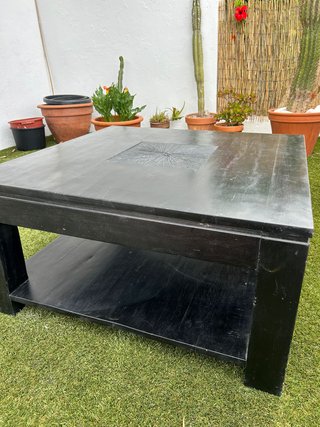 Mesa de centro cuadrada de madera maciza