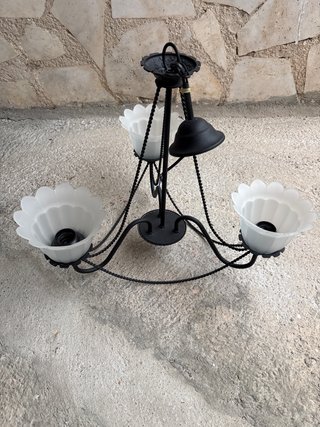 Lámpara de forja y cristal